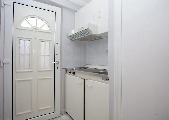 Ξενοδοχείο Eva Lefkada 2*