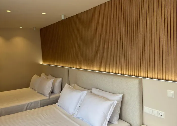 Eva Lefkada Νυδρί