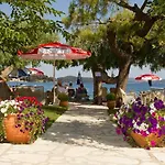 Eva Lefkada 2*