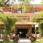 Eva Lefkada ホテル 2*