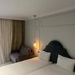 ホテル Eva Lefkada ニドリ
