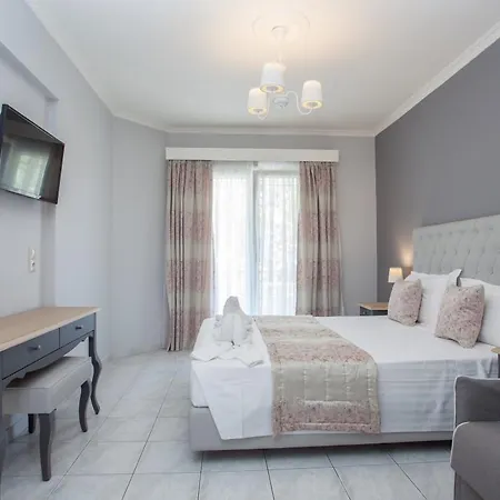 מלון Eva Lefkada 2*