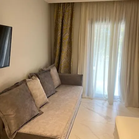 Eva Lefkada Hotel 2*