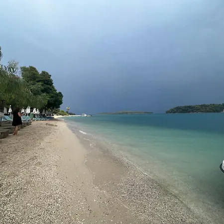 Eva Lefkada 2*