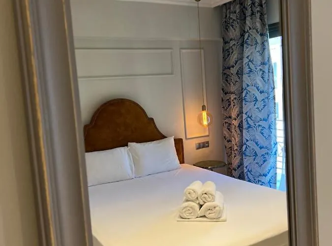 Hotel Eva Lefkada 2*