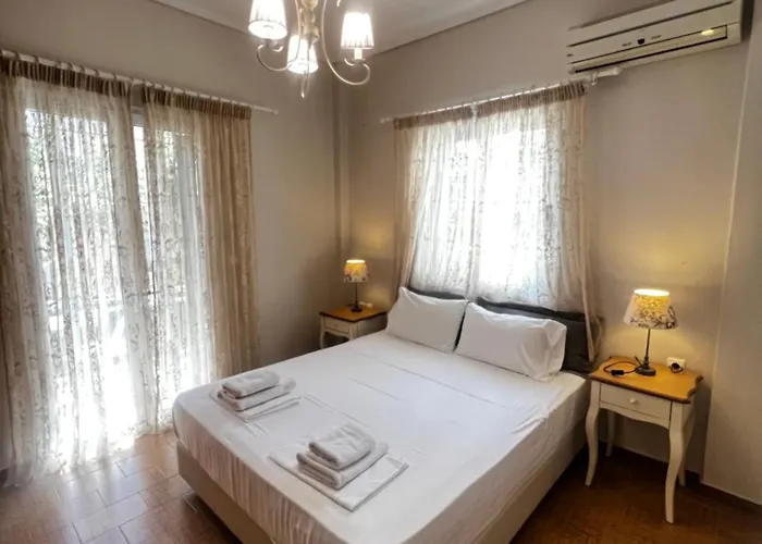 Hotel Eva Lefkada 2*